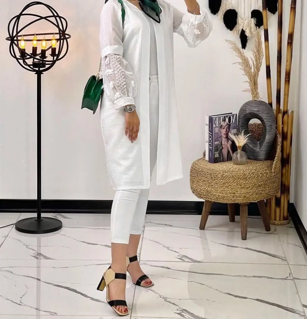 مانتو آستین یاخما سفید 
