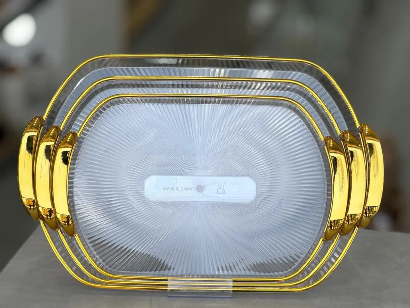 سینی اکرولیک 
