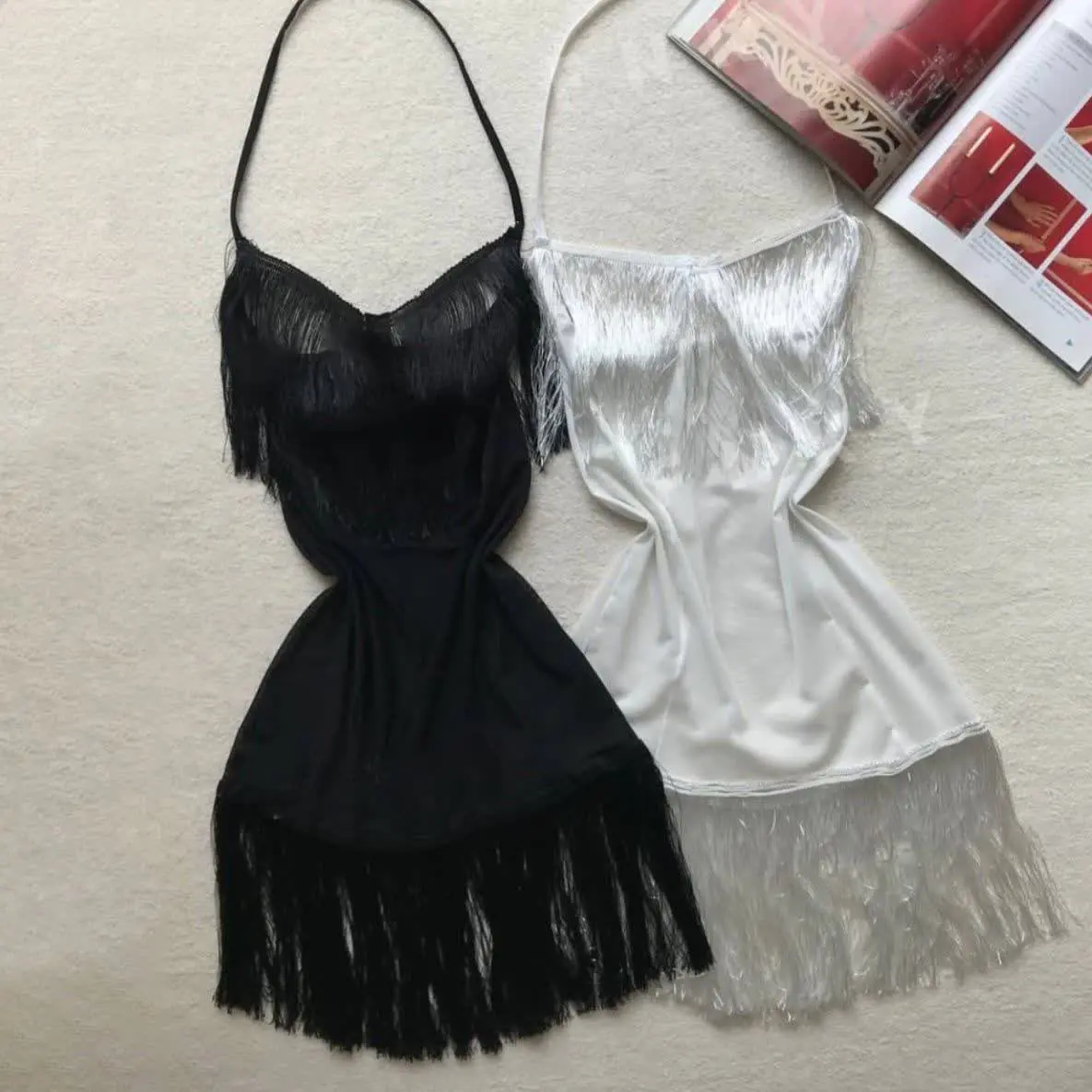 لباس خواب سینه باز ریسه ای