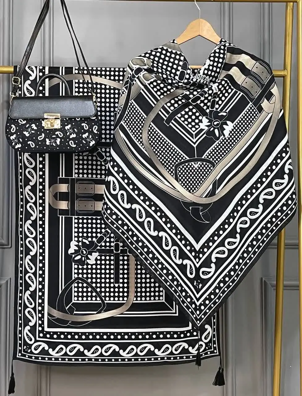 ابعاد کیف:۲۷*۱۷cm