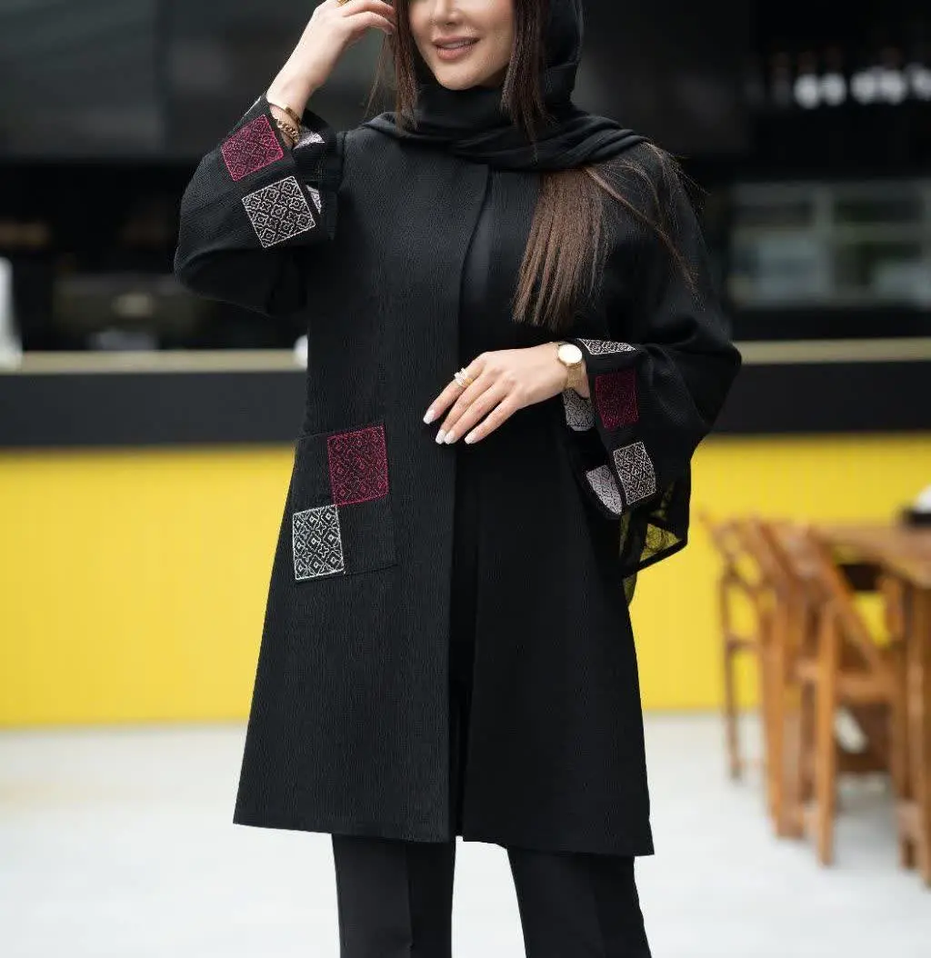 مانتو کریشه، ساده و شیک
