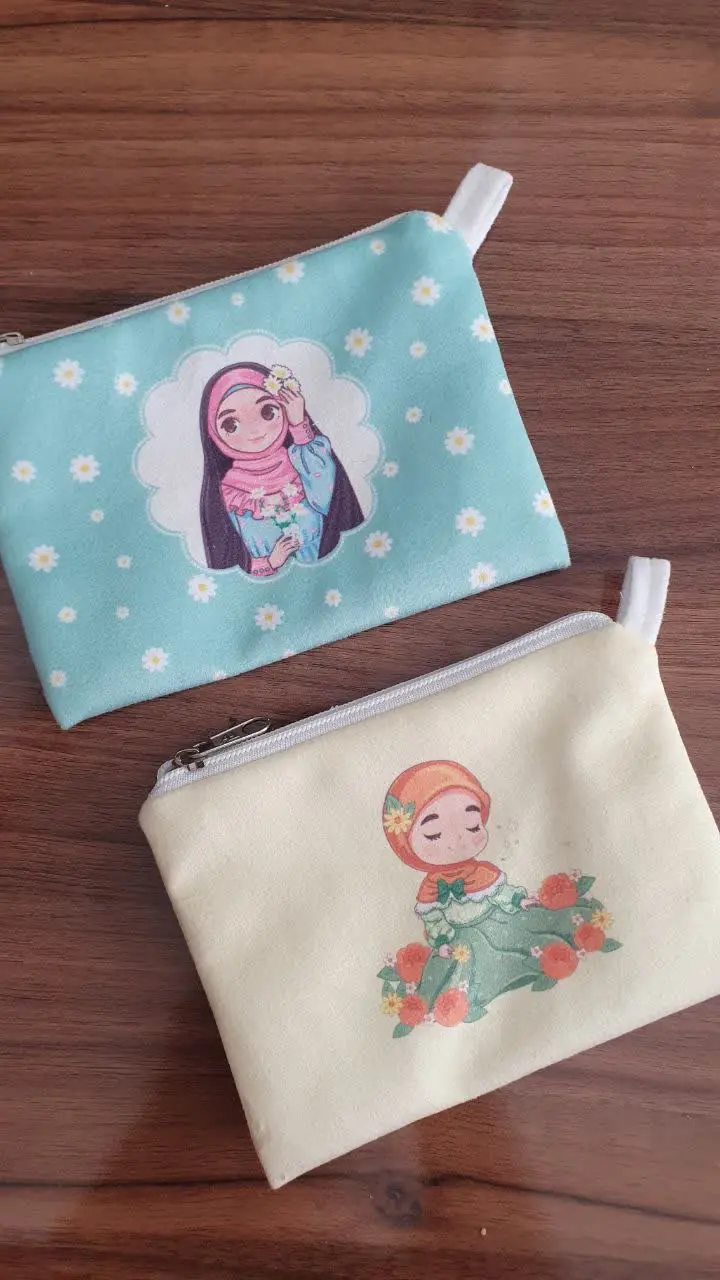 دوتا کیف دستی 
