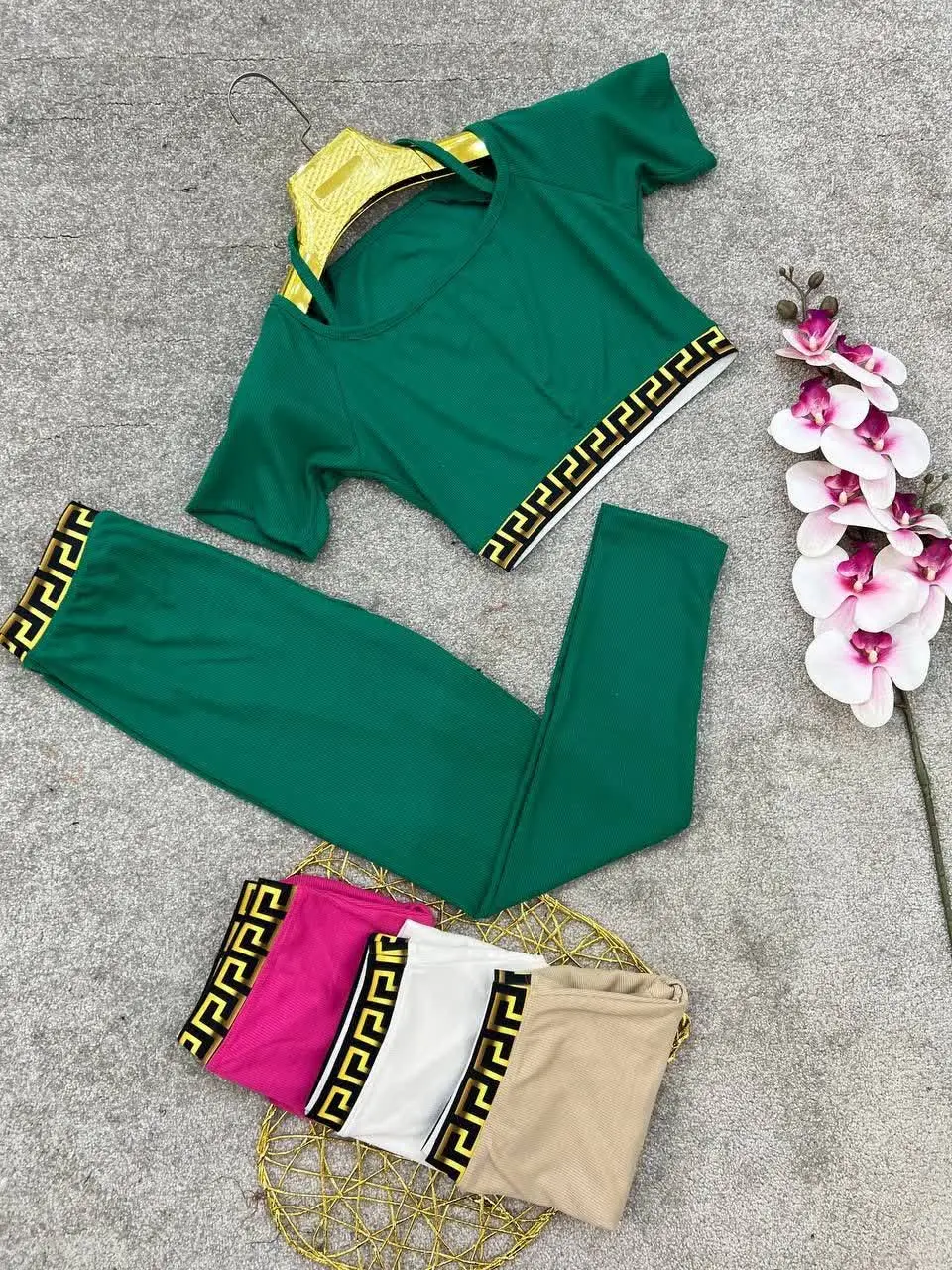 نام: ست نیم تنه شلوار فانریپ
