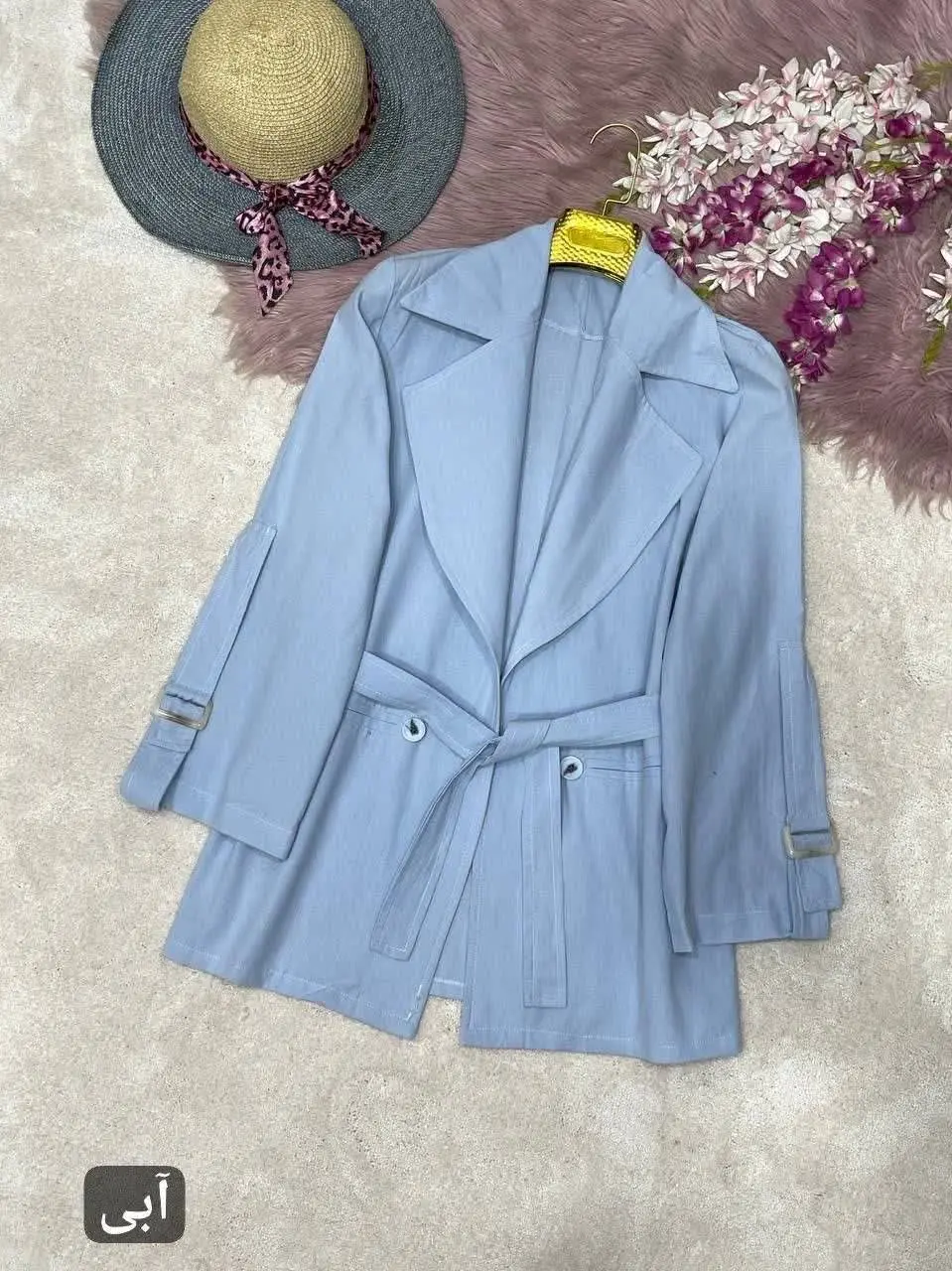 مانتولنین سگکدار