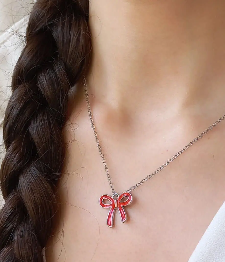 گردنبند پاپیون رو نباید از...