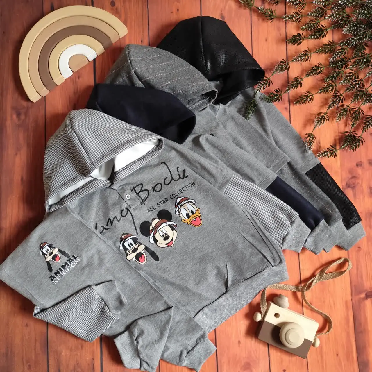 😍ست هودی و شلوار میکی و دوس...