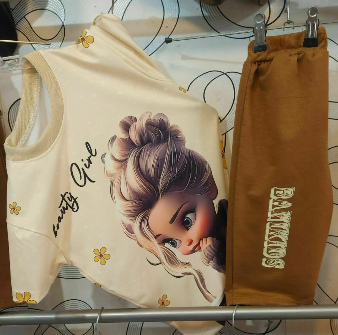 👚نام: ست کوتاه ماین دختر
