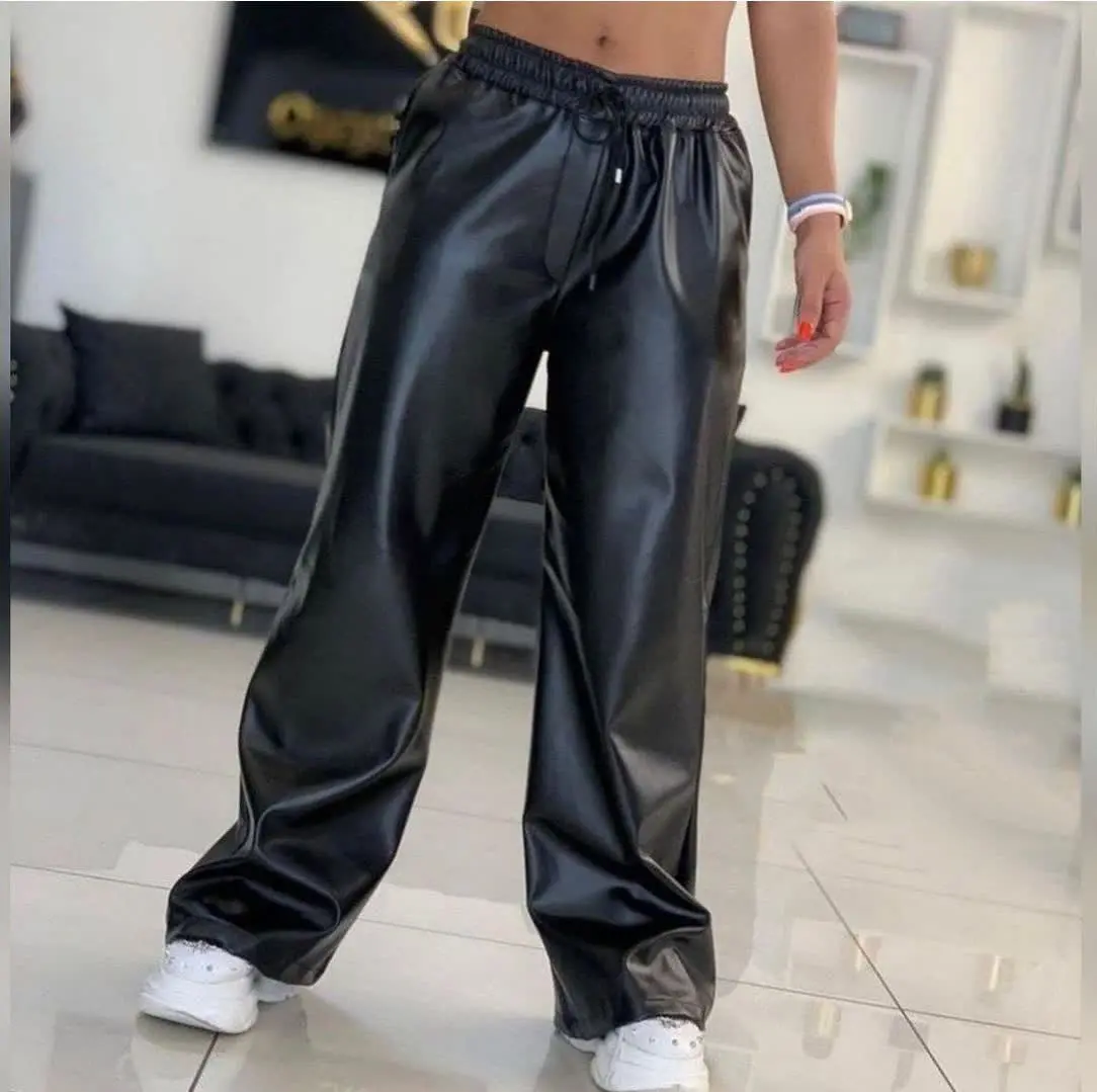 شلوار  بگ چرم