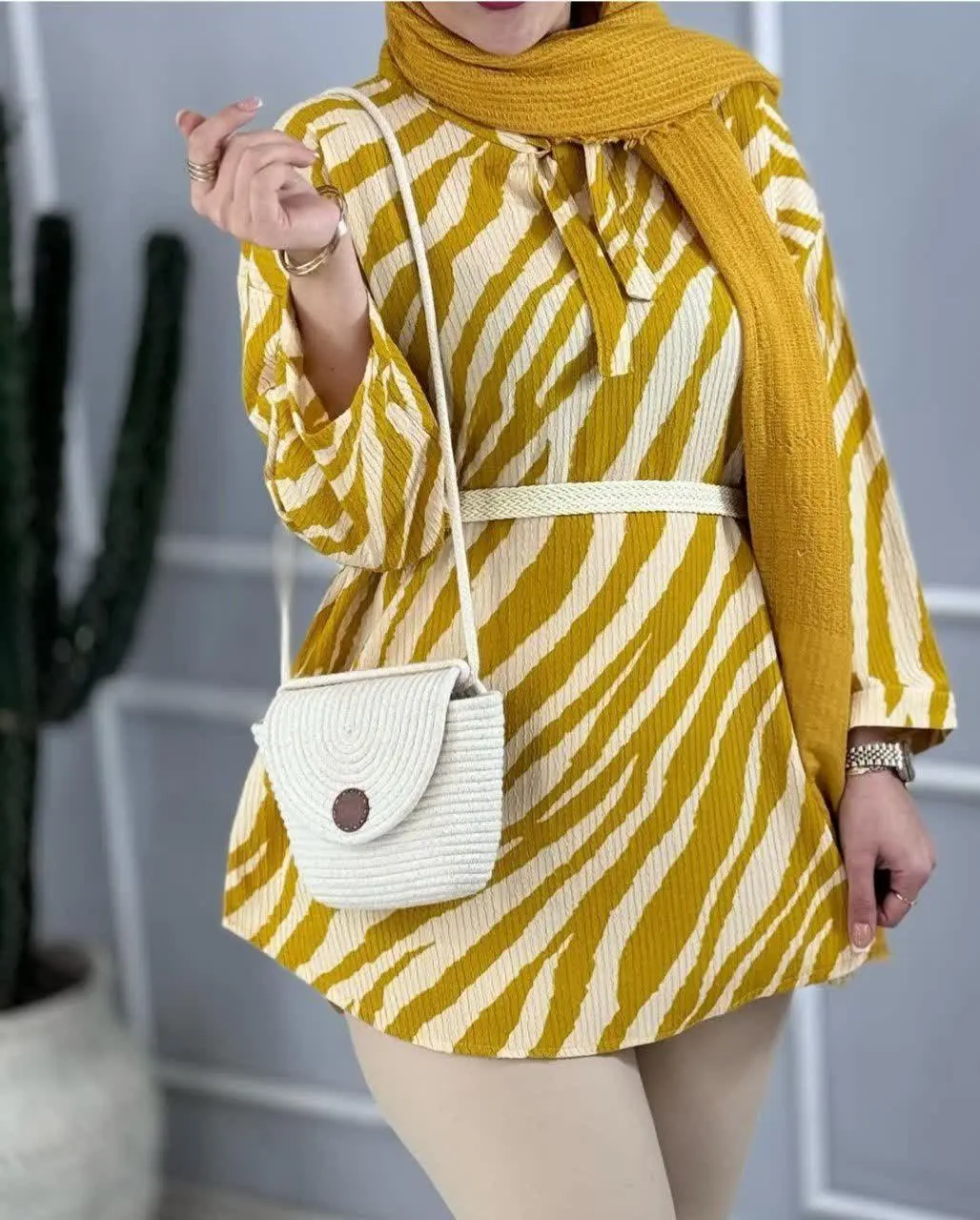 ❤️نام: شومیز مجلسی مدل آتشگون ۱۶
