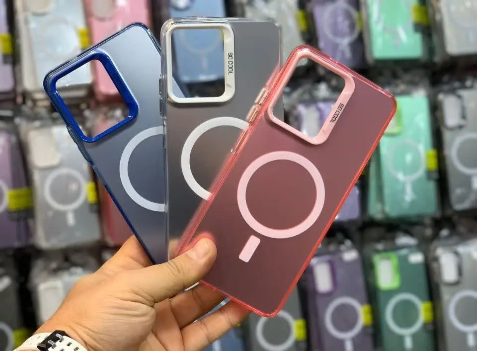 قاب سوکول طرح مگسیف رنگی در شش رنگ جذاب مخصوص انواع #سامسونگ #شیائومی و #آیفون 
