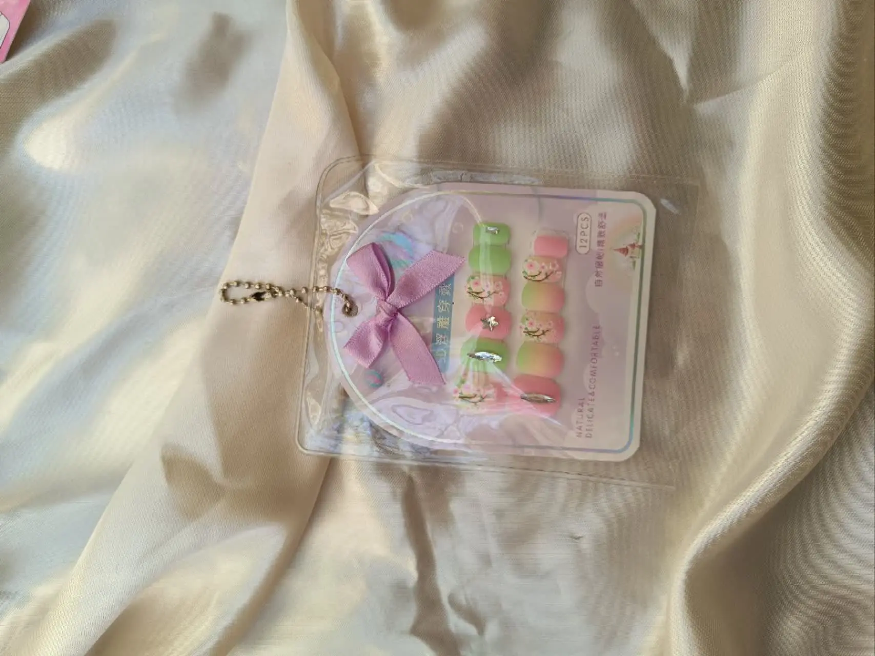 ابعاد بسته بندی:۱۲*۱۰ سانتی...