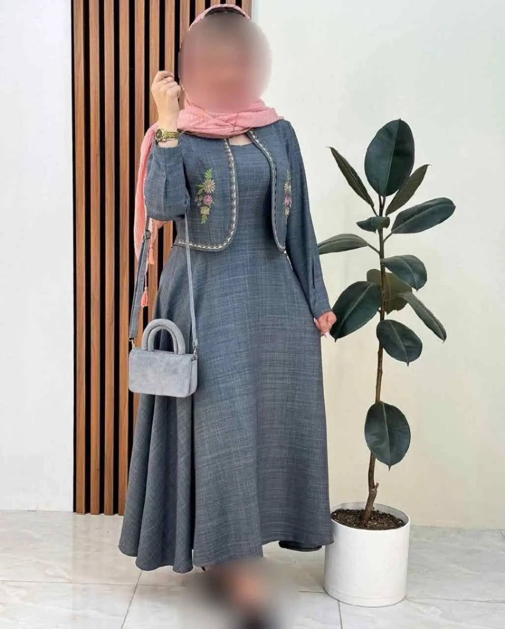 🍃نام: کت و سارافون شانتون 
