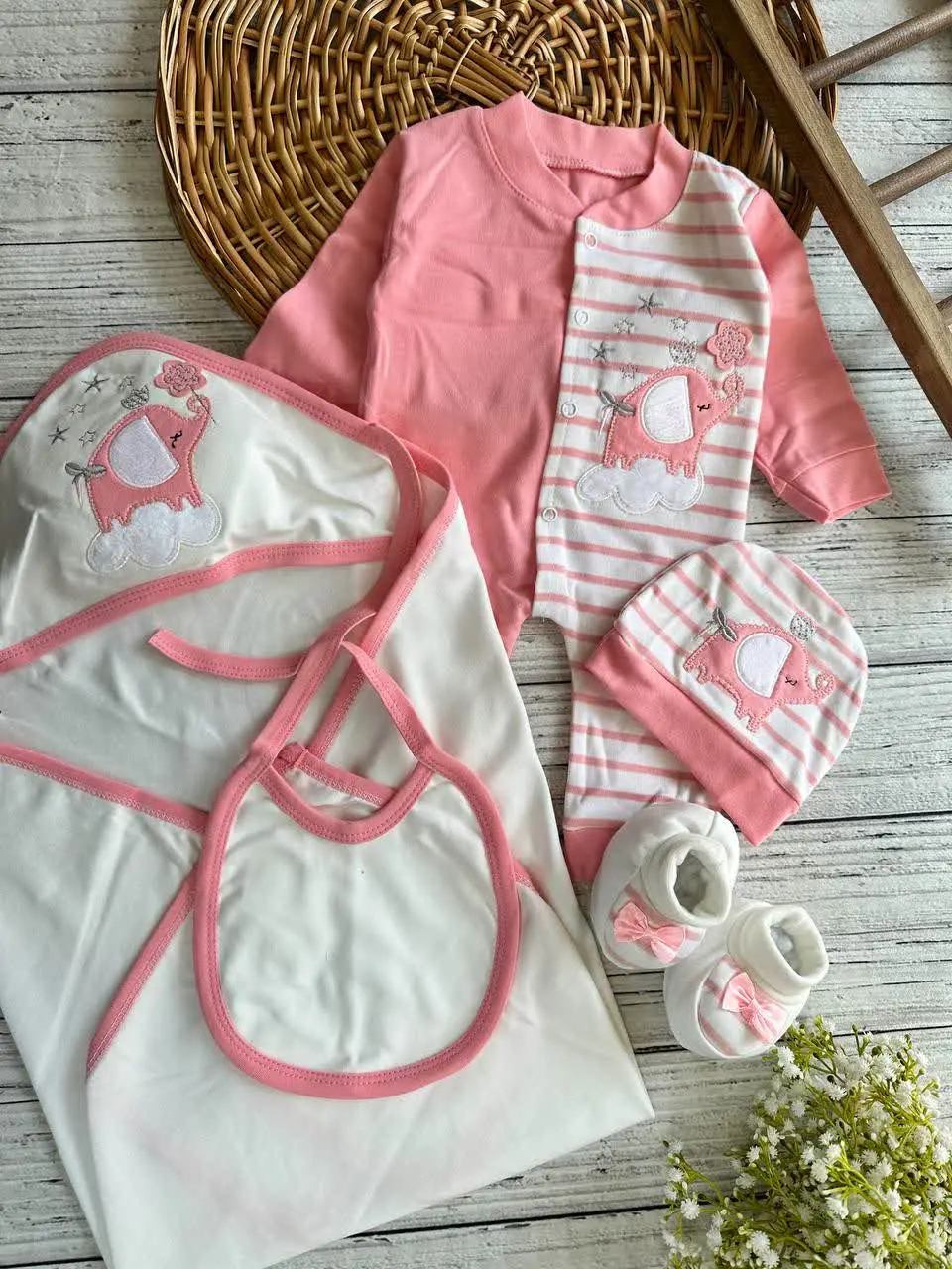 هفت تکه بیمارستانی طرح فیل صورتی نوزادی کد ۱۱۷۵۱۳ 
