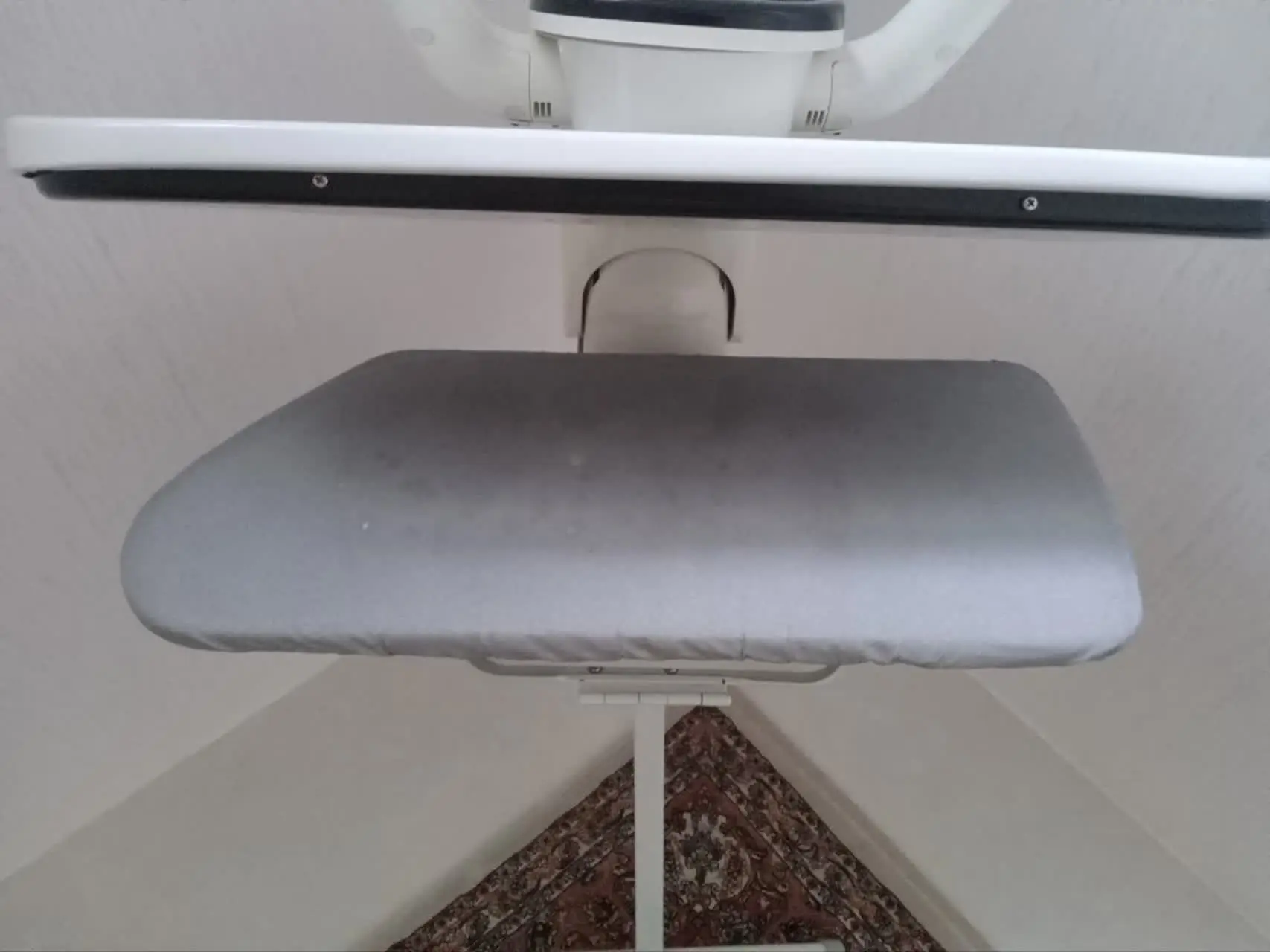 اتو پرس هیوندا 
