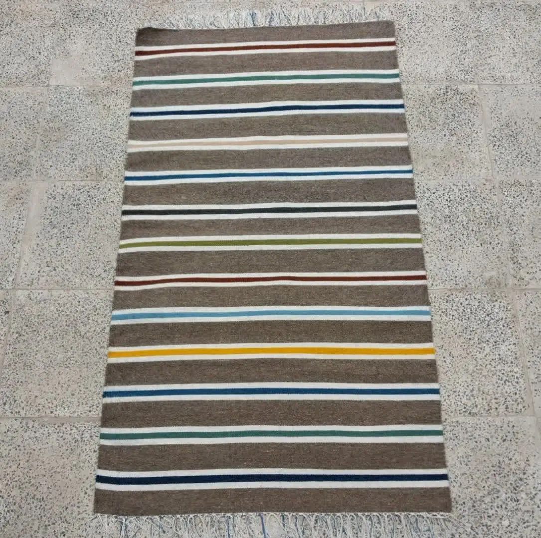 گلیم پشمی دستبافت کد ۵۱۲۴
