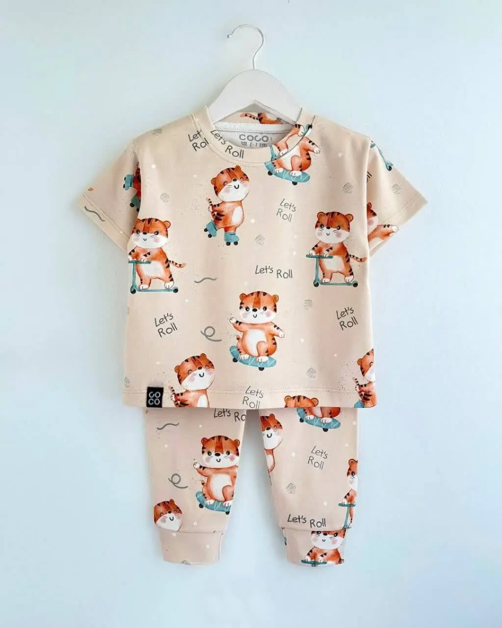 اگه میخوای همیشه از جدیدترین ترند‌های #لباس #بچگونه با خبر بشی
