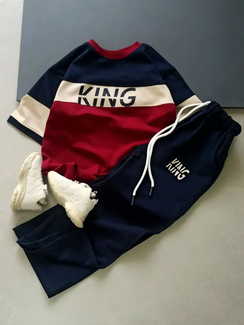 👚نام: تیشرت شلوار King
