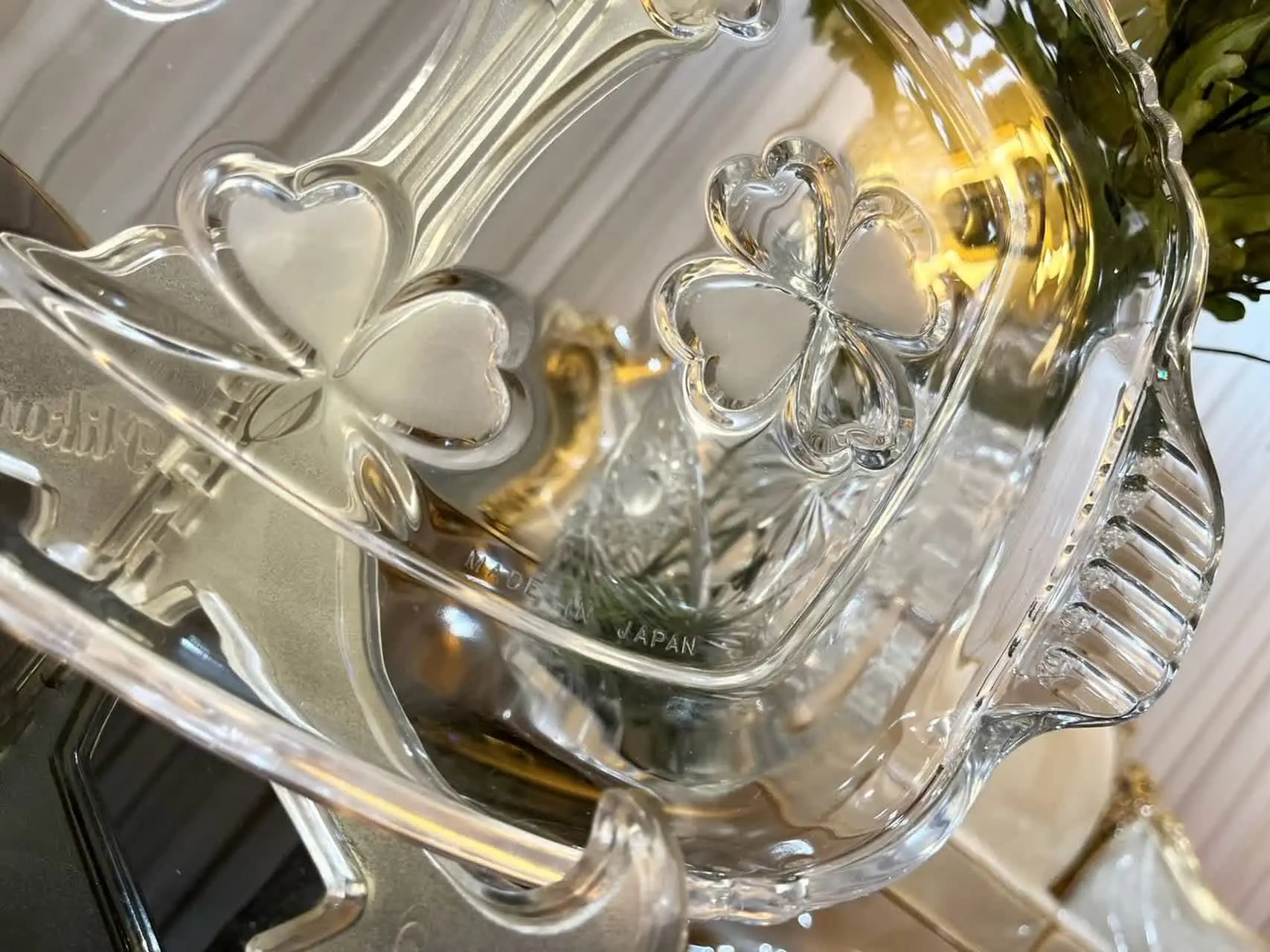 سینی زیبای و شیک تراشدار اص...