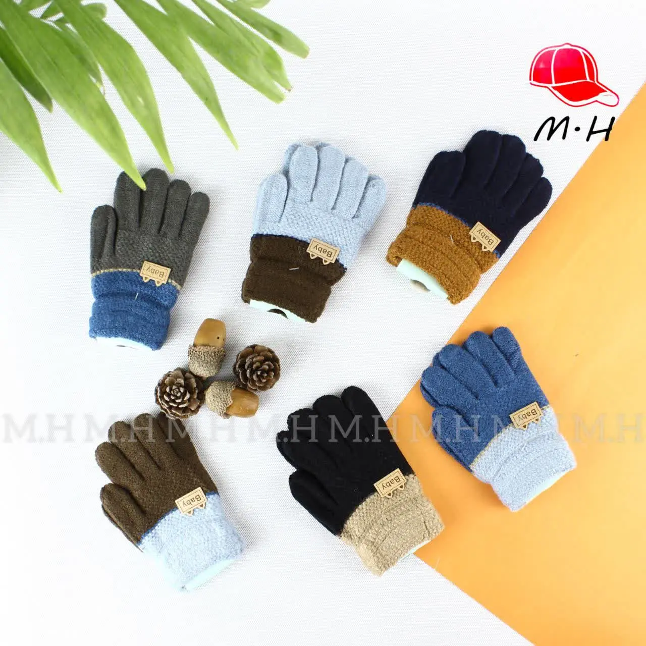 نام کالا …💯دستکش پسرانه وار...