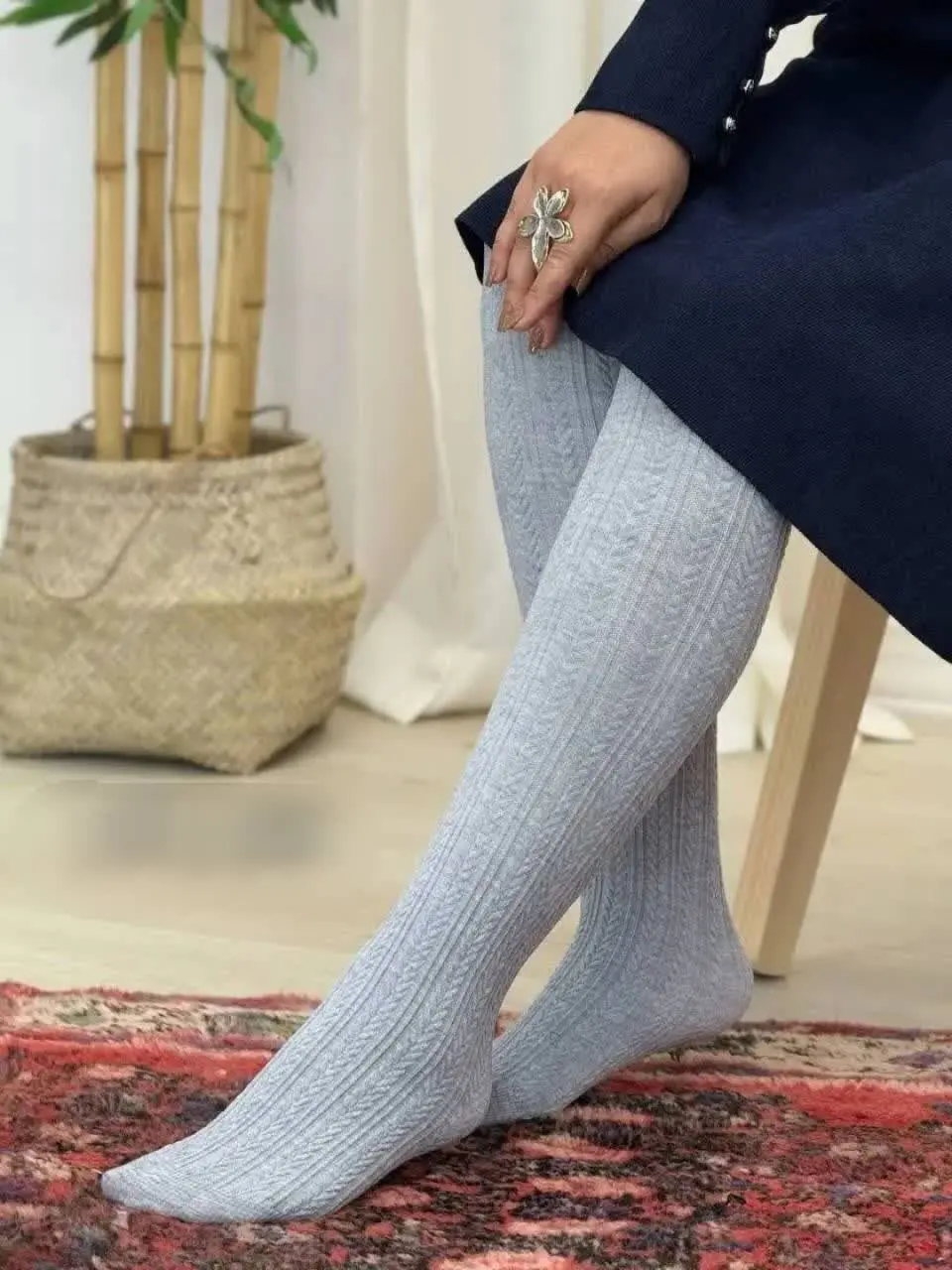 جوراب شلواری گندمی