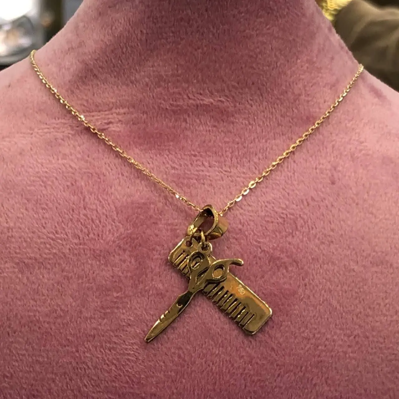 گردنبد مینیمال سفارشی مدل شانه و قیچی✂️🔥
