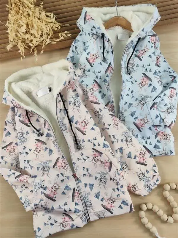 🌈رنگبندی: آسمانی، کرم،