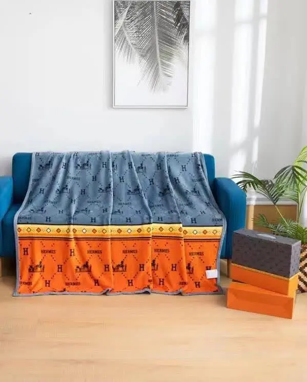 پتو‌های مارک ❌❌ 👆🏻👆🏻👆🏻
