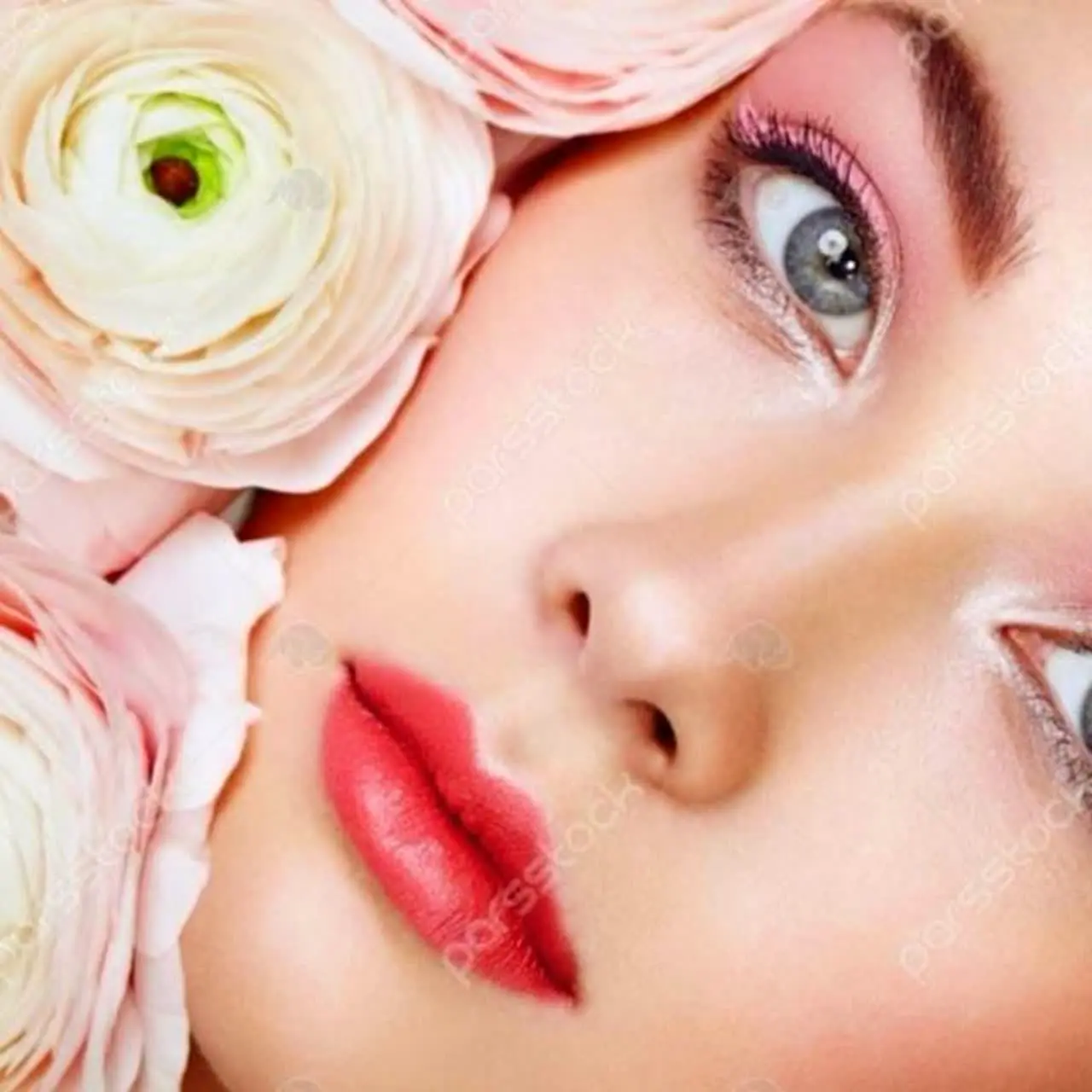 پوستی زیبا با محصولات لاکچری کوین وگاتیو