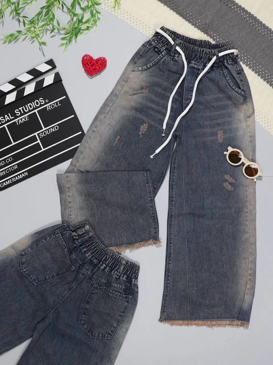 👫شلوار جین کثیف شور بغل رادو پایین ریش👫
