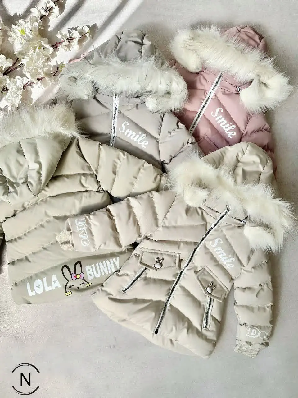 کاپشن دخترانه مموری داخل خز...