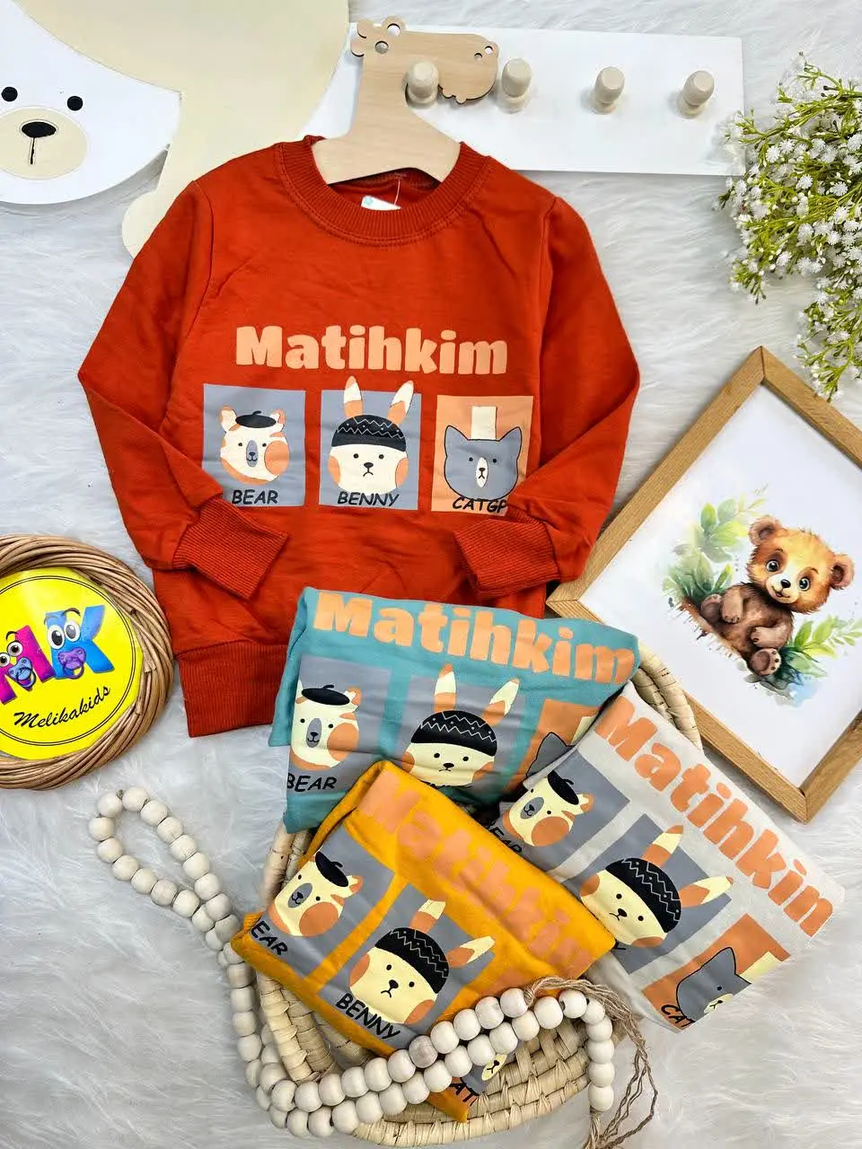 بلوز تک طرح سه حیوان نوزادی...