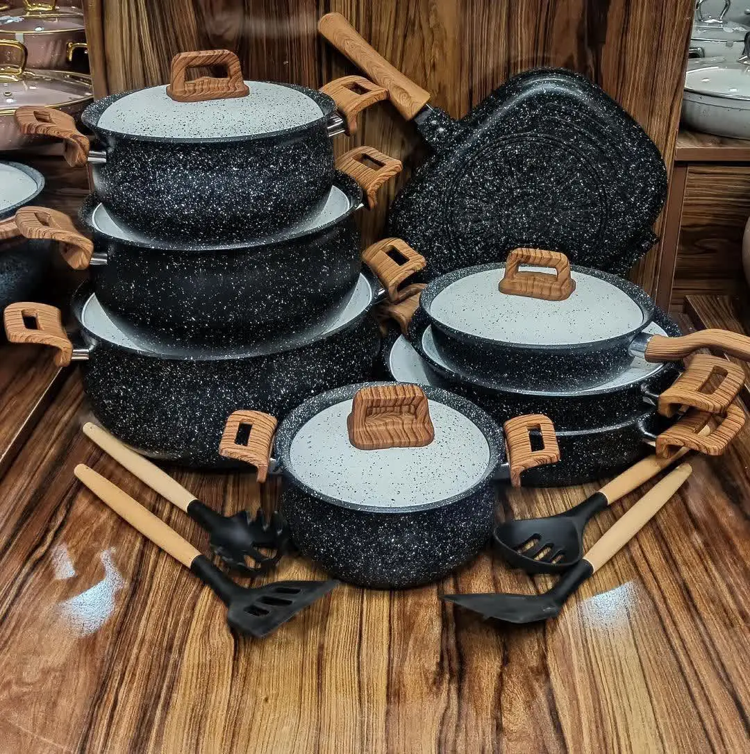 🫕🫕سرویس قابلمه۱۶پارچه هاناتک🫕🫕
