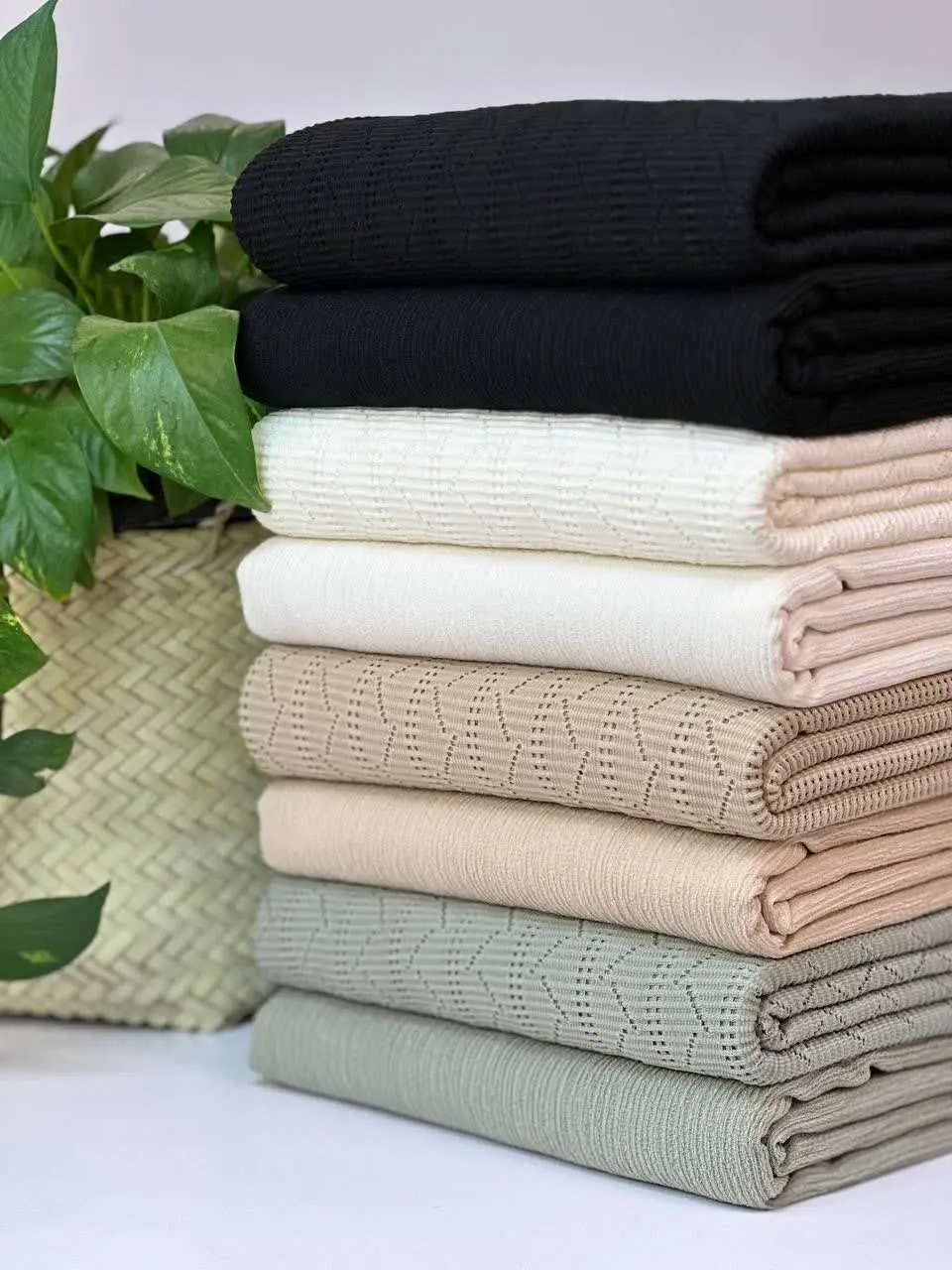 ❣مشخصات: آمبرودی مراکشی درجه یک 
