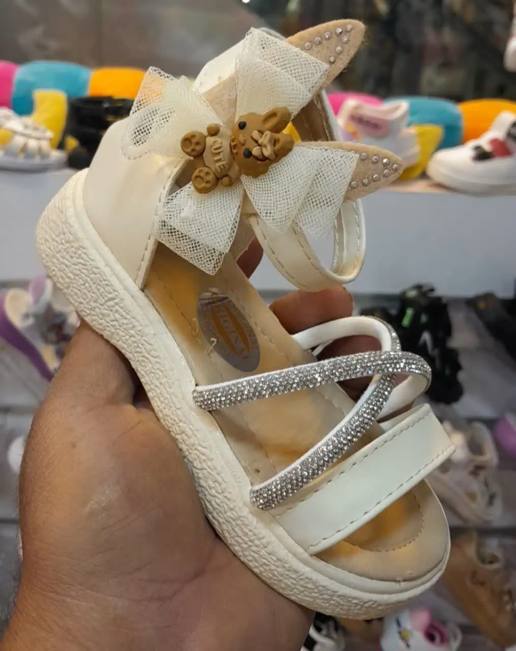 صندل زیبا🦸‍♀ 
