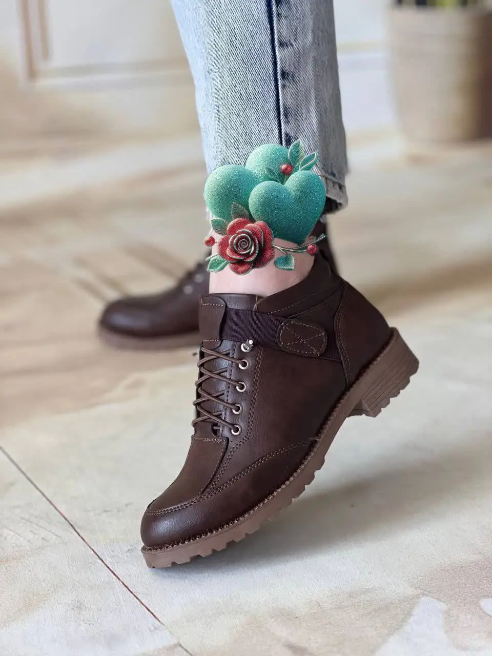 🔹 روی کفش کش کار شده → بدون...