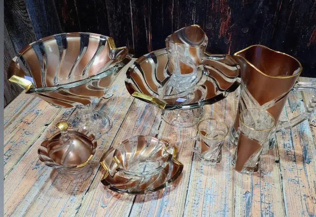 ✅✅سرویس ۳۰ پارچه پذیرایی 
