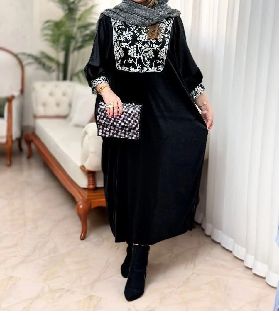 ☀️نام: عبایی خاتون
