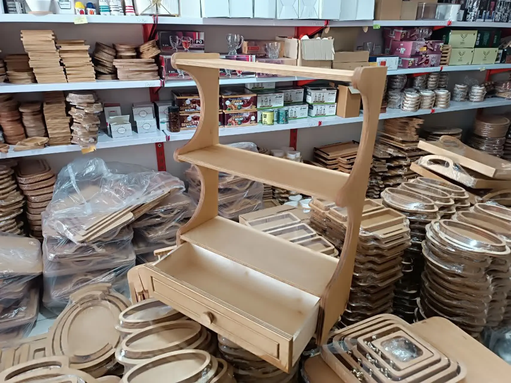 استند سه طبقه کشو دار
