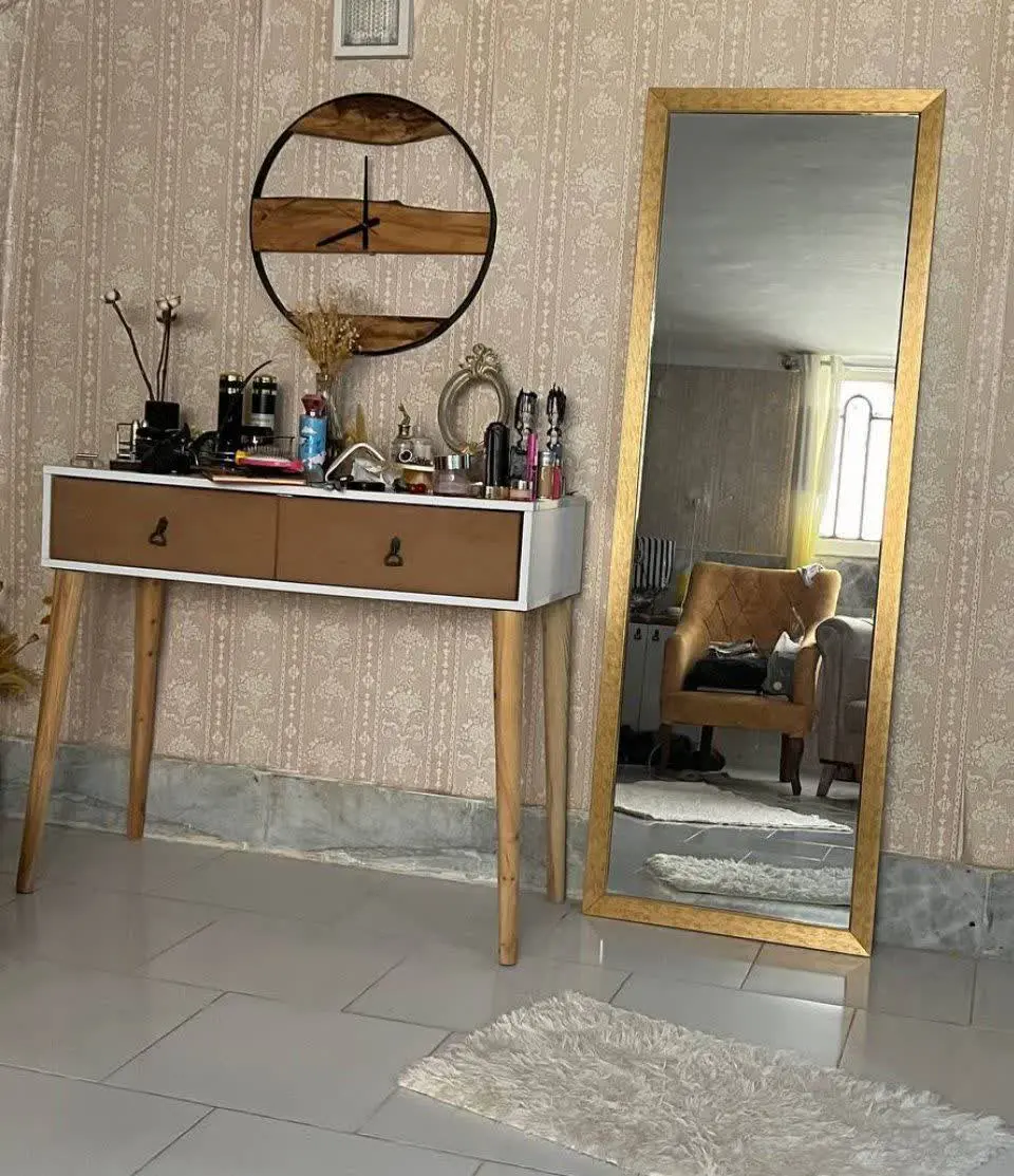 دراوروآینه قدی سالم وتمیز