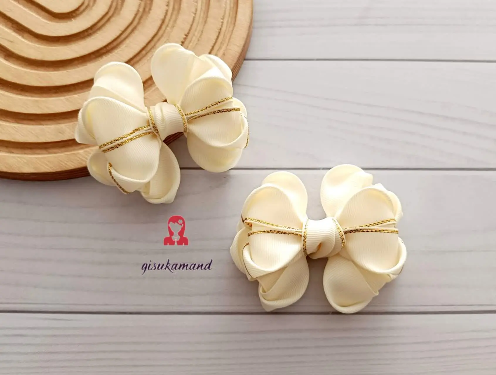 گلسر پفکی لب زری کرم شیری😍