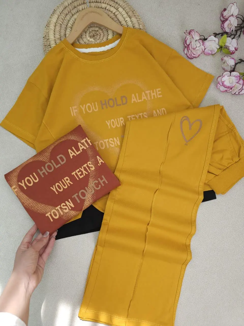 کراپ شلوار دخترانه HOLD
