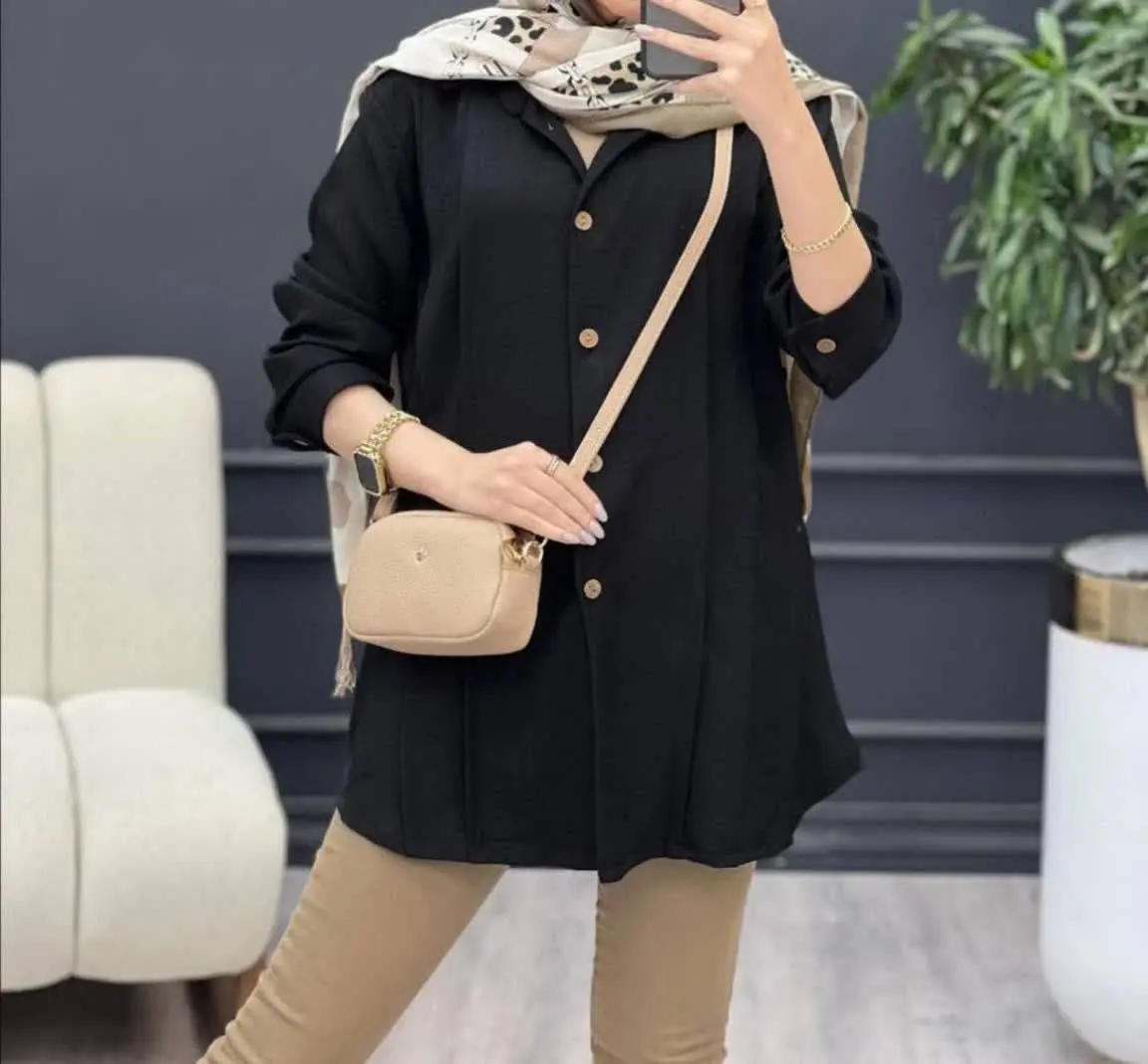 ❤️نام: مانتو مدل گیلدا🏴 ((ویژه محرم)) 🏴
