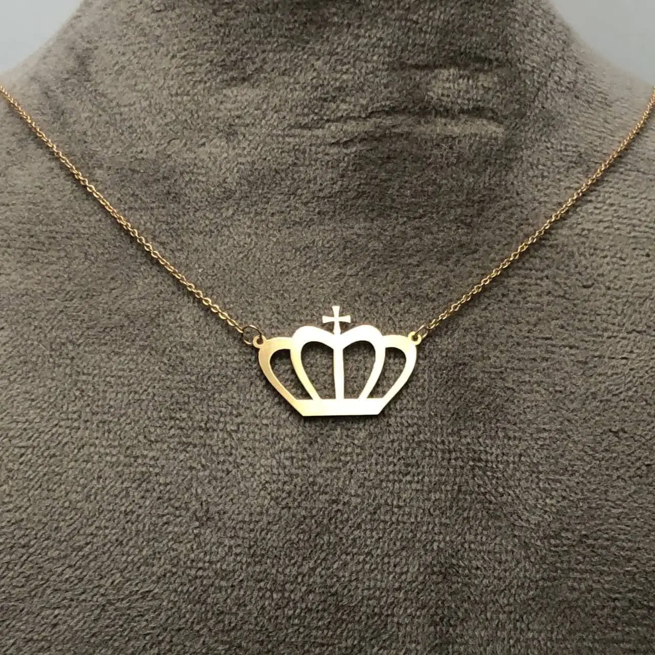 گردنبد مینیمال مدل تاج 🤴👑👸
