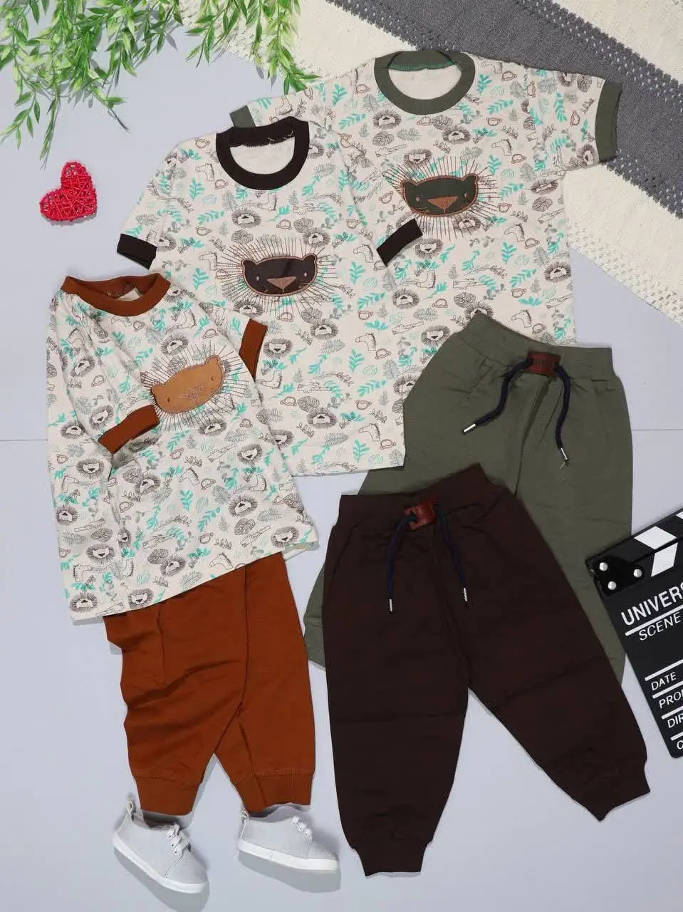 👫تیشرت و شلوار گلدوزی شیر👫