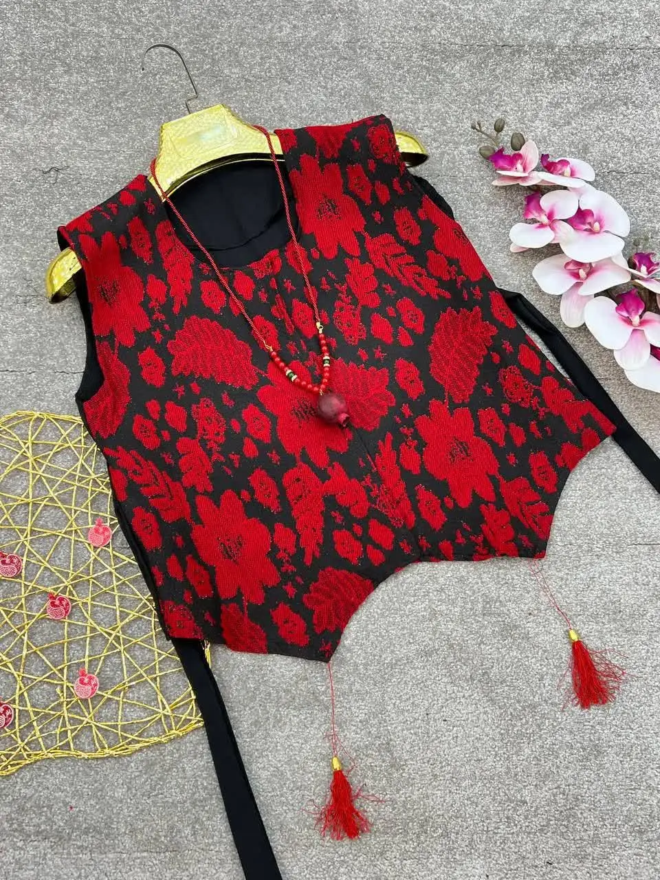 🍉نام: جلیقه تک
