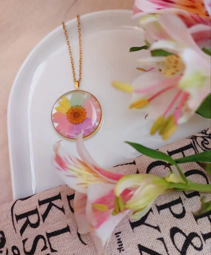 🌈☀️ بابونه رنگی 🌟🌈
