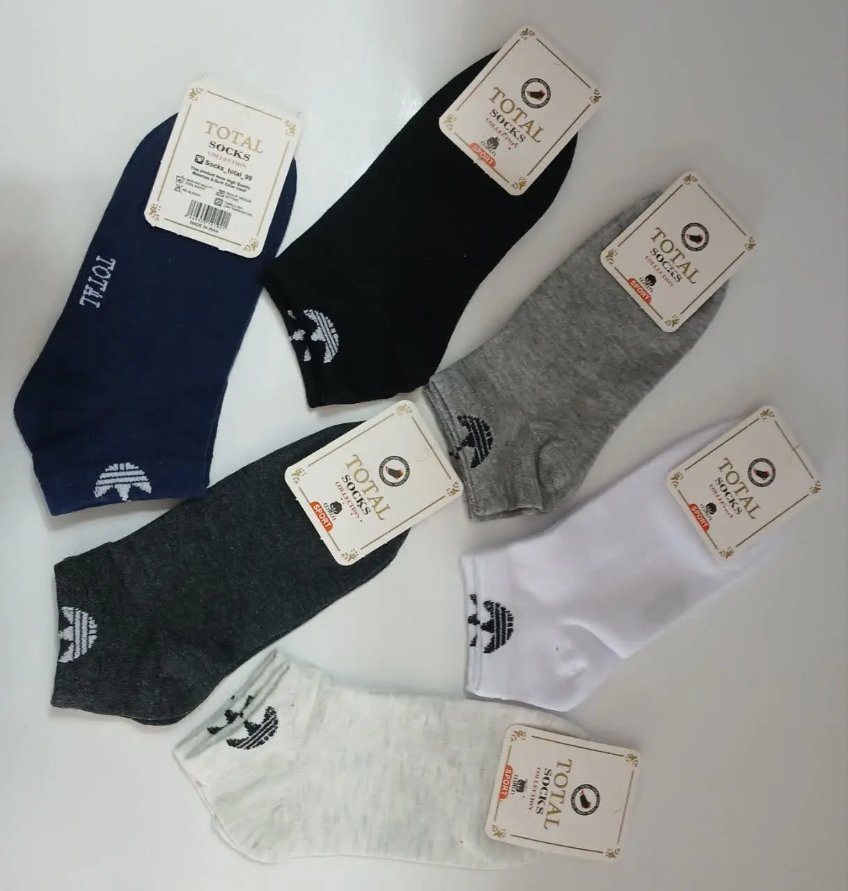 جوراب اسپرت توتال در سه طرح...