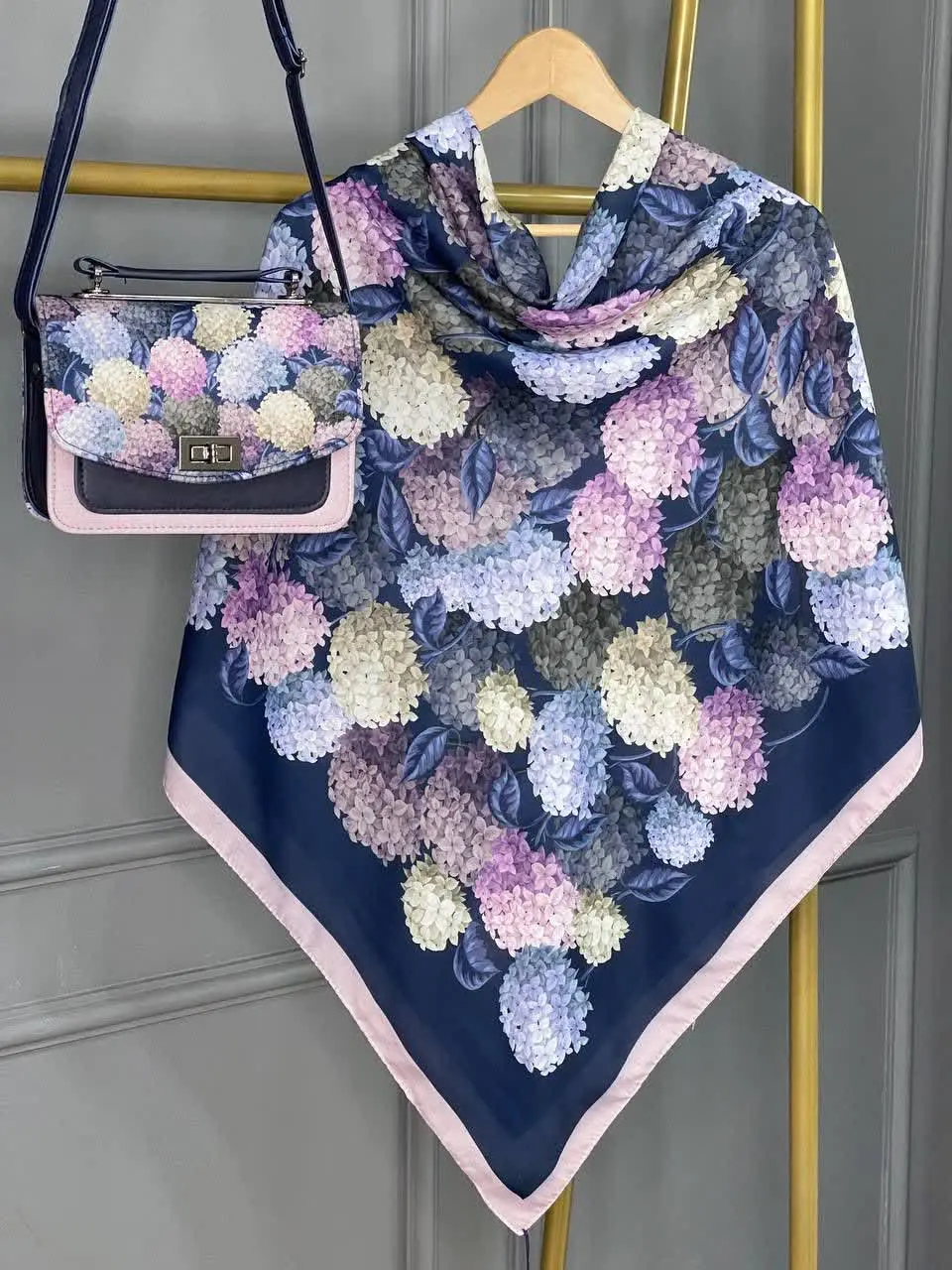 💎 نازگل رنگی
