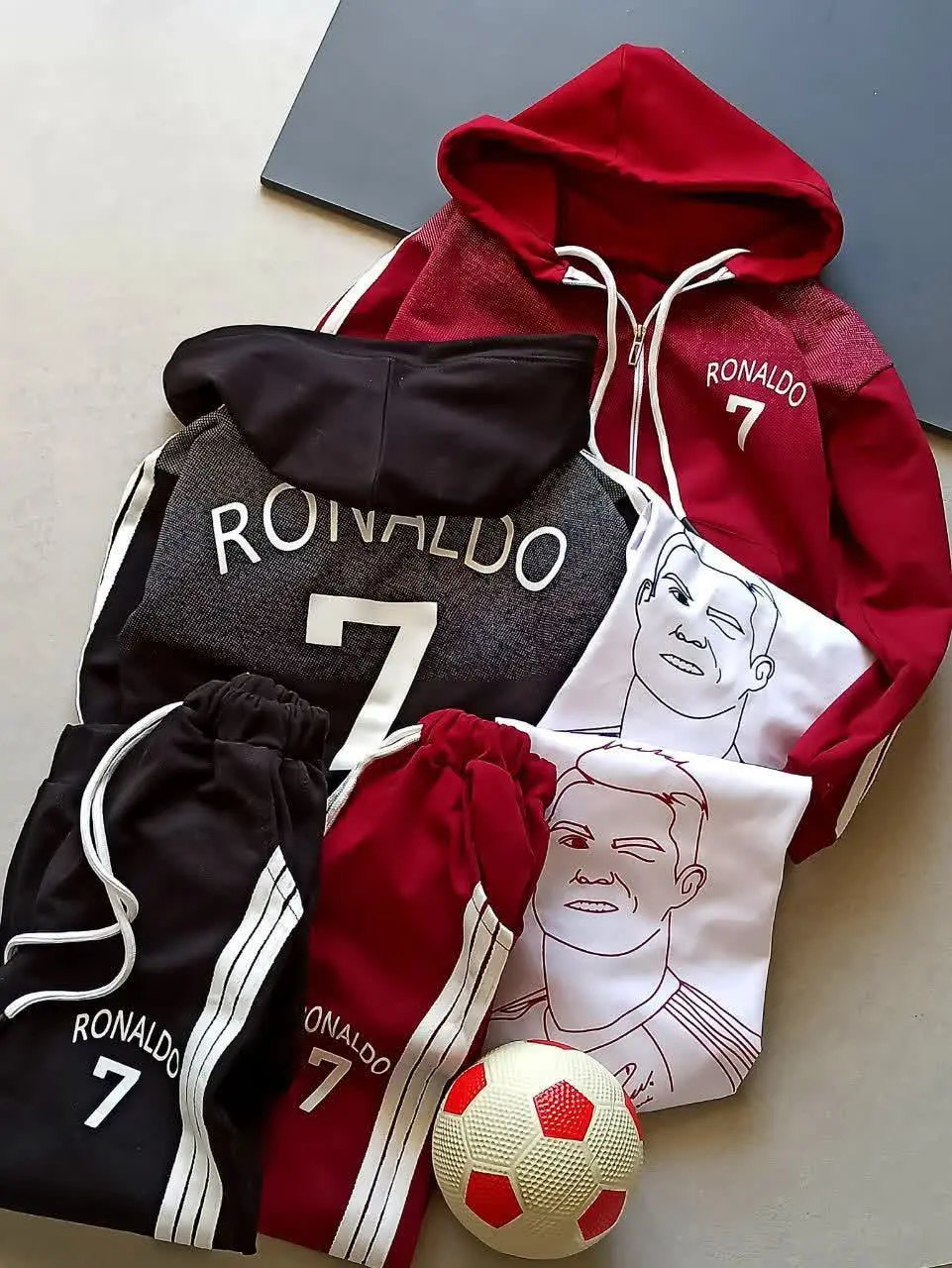 سه تیکه جذاب ر . و. ن. ا. ل...