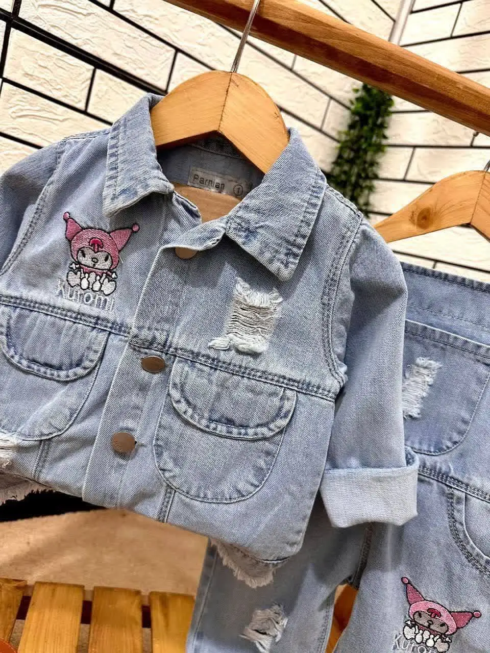 کت بیلر کرومی